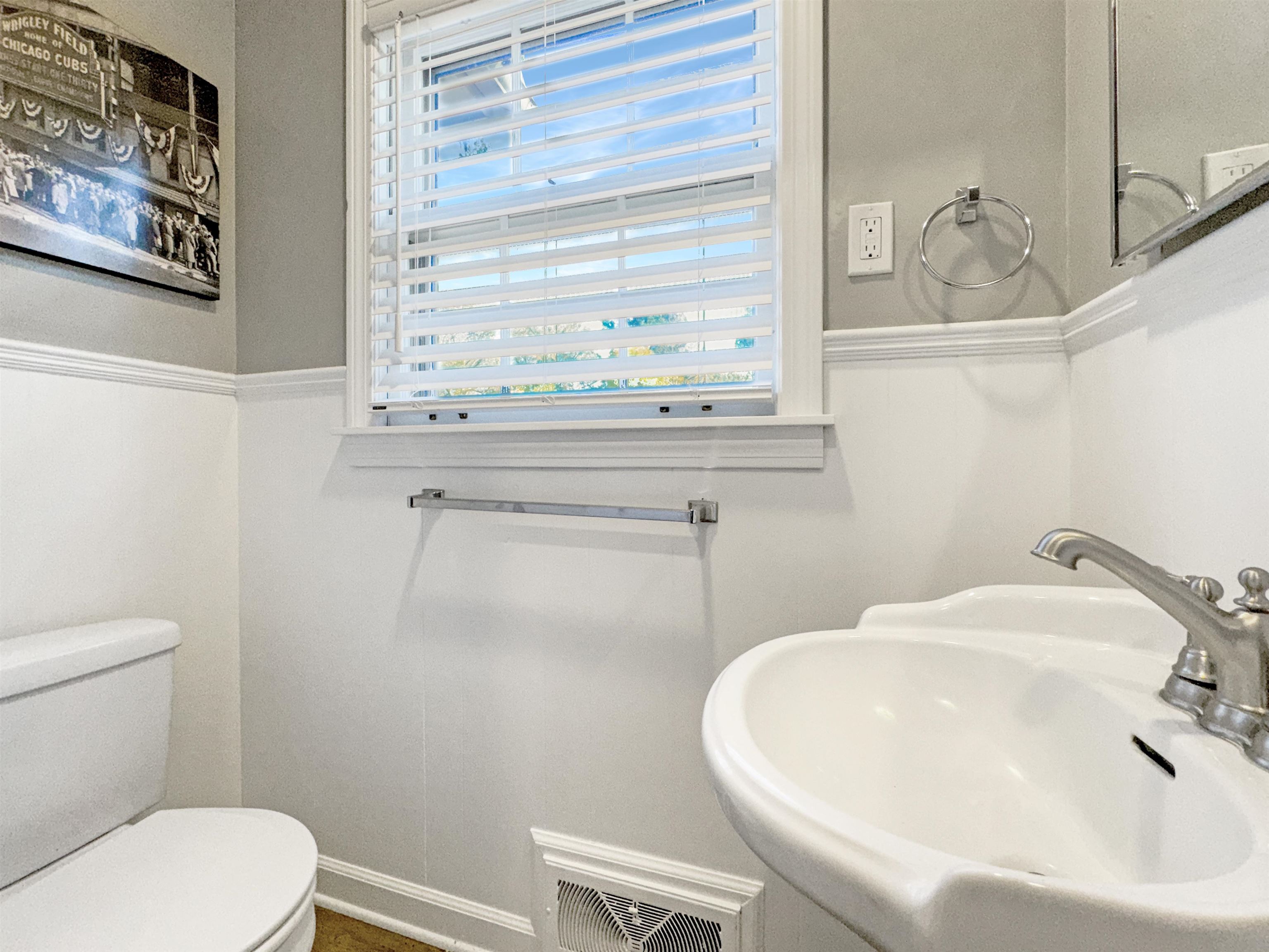 Memphis, Tennessee 38119, United States, 5 Bedrooms Bedrooms, ,4 BathroomsBathrooms,Residential,Active,30492