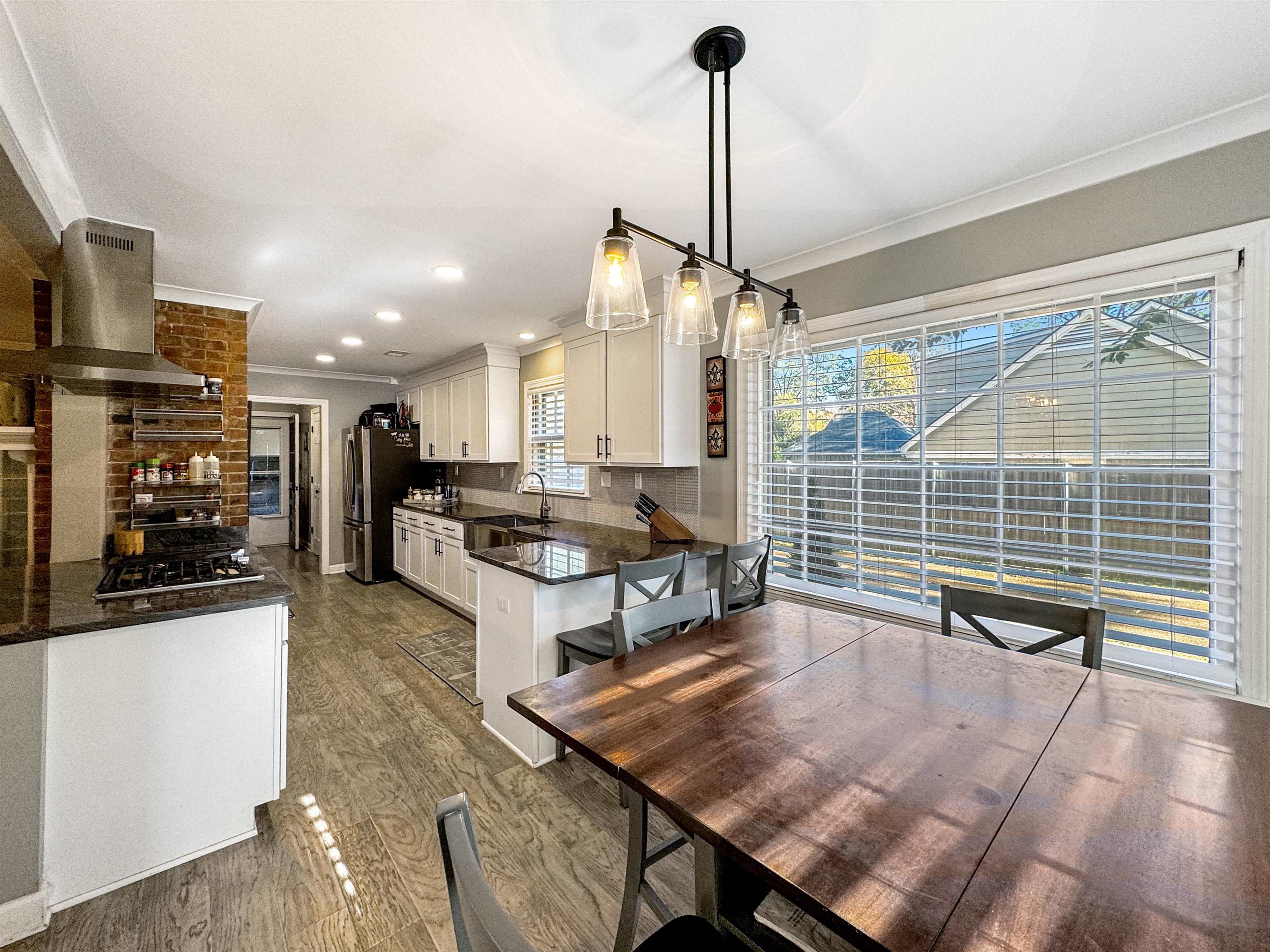 Memphis, Tennessee 38119, United States, 5 Bedrooms Bedrooms, ,4 BathroomsBathrooms,Residential,Active,30492