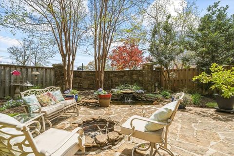 Photo of 166 IVY BROOK LN, Collierville, TN 38017 (MLS # 10218411)