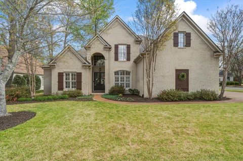 Photo of 166 IVY BROOK LN, Collierville, TN 38017 (MLS # 10218411)