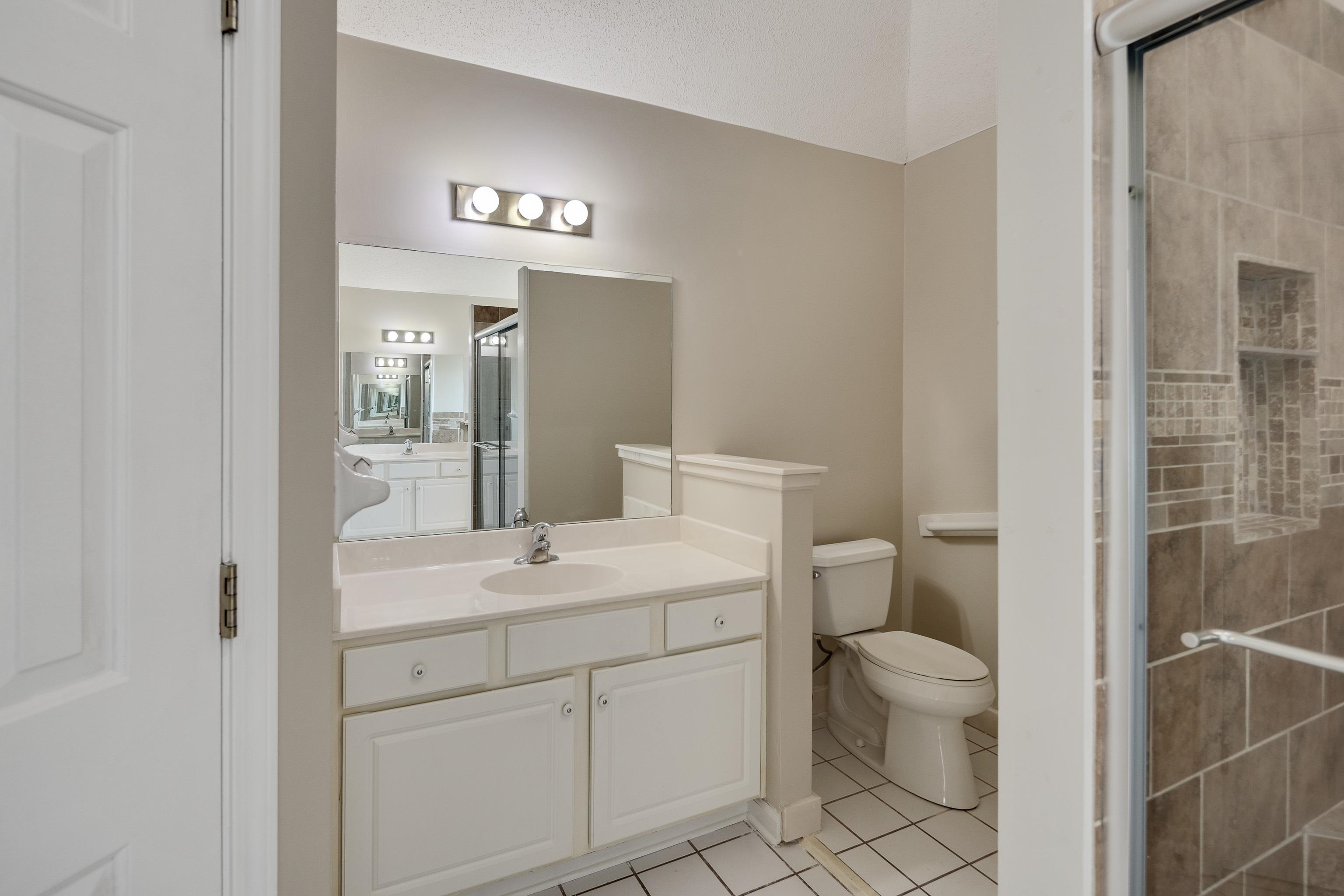 Collierville, Tennessee 38017, United States, 3 Bedrooms Bedrooms, ,2 BathroomsBathrooms,Residential,Active,214193