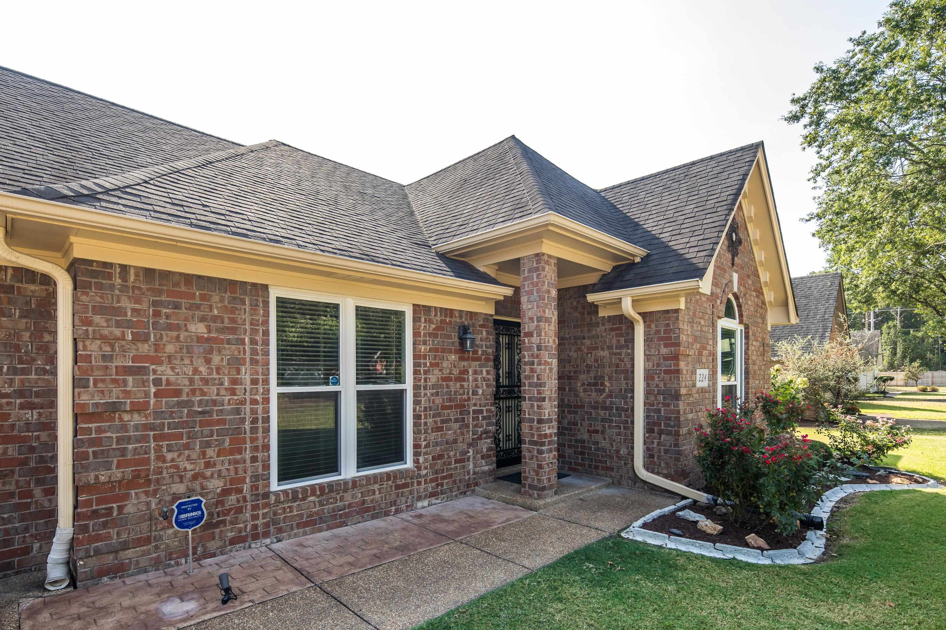 Collierville, Tennessee 38017, United States, 3 Bedrooms Bedrooms, ,2 BathroomsBathrooms,Residential,Active,214193