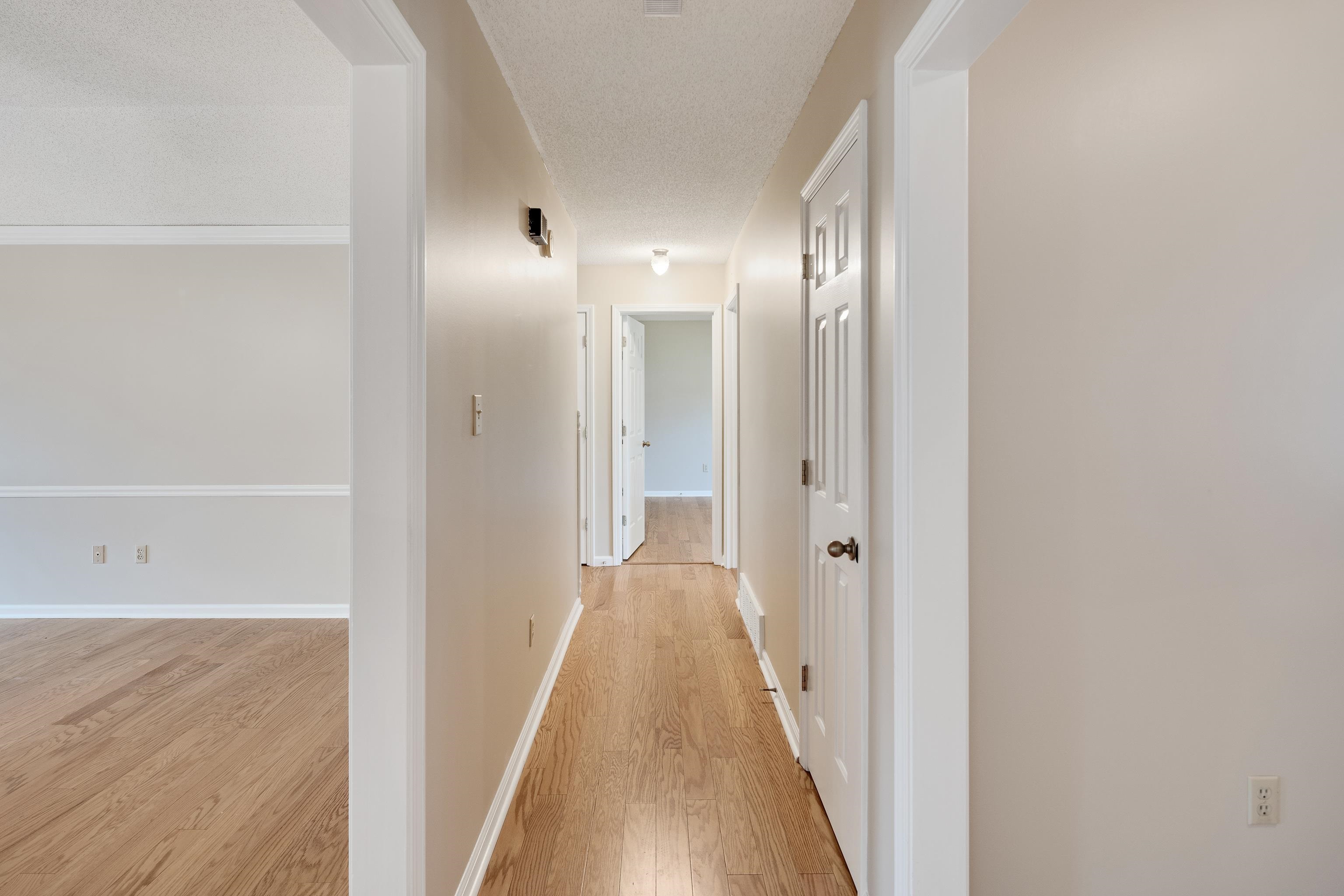 Collierville, Tennessee 38017, United States, 3 Bedrooms Bedrooms, ,2 BathroomsBathrooms,Residential,Active,214193