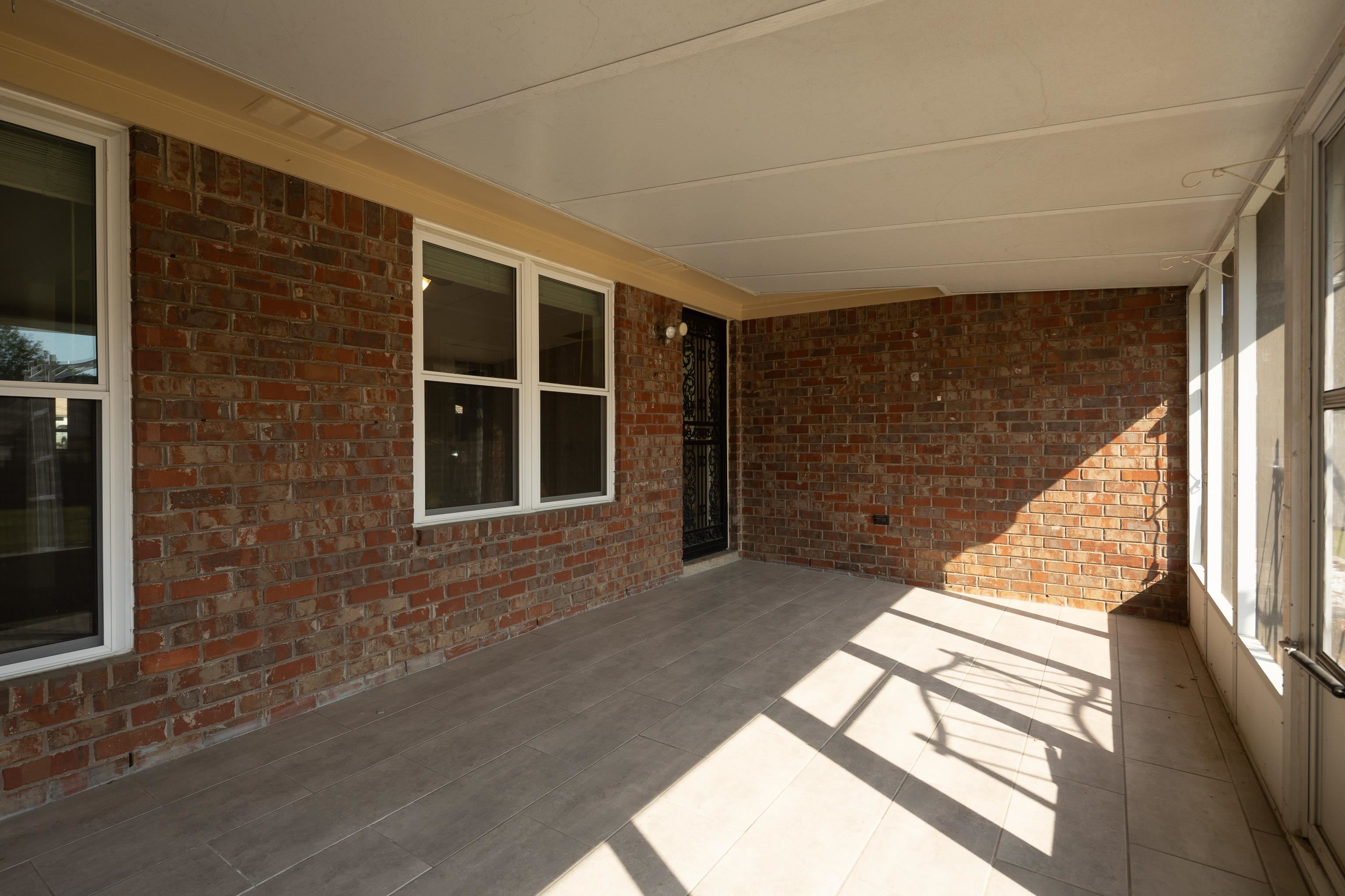 Collierville, Tennessee 38017, United States, 3 Bedrooms Bedrooms, ,2 BathroomsBathrooms,Residential,Active,214193