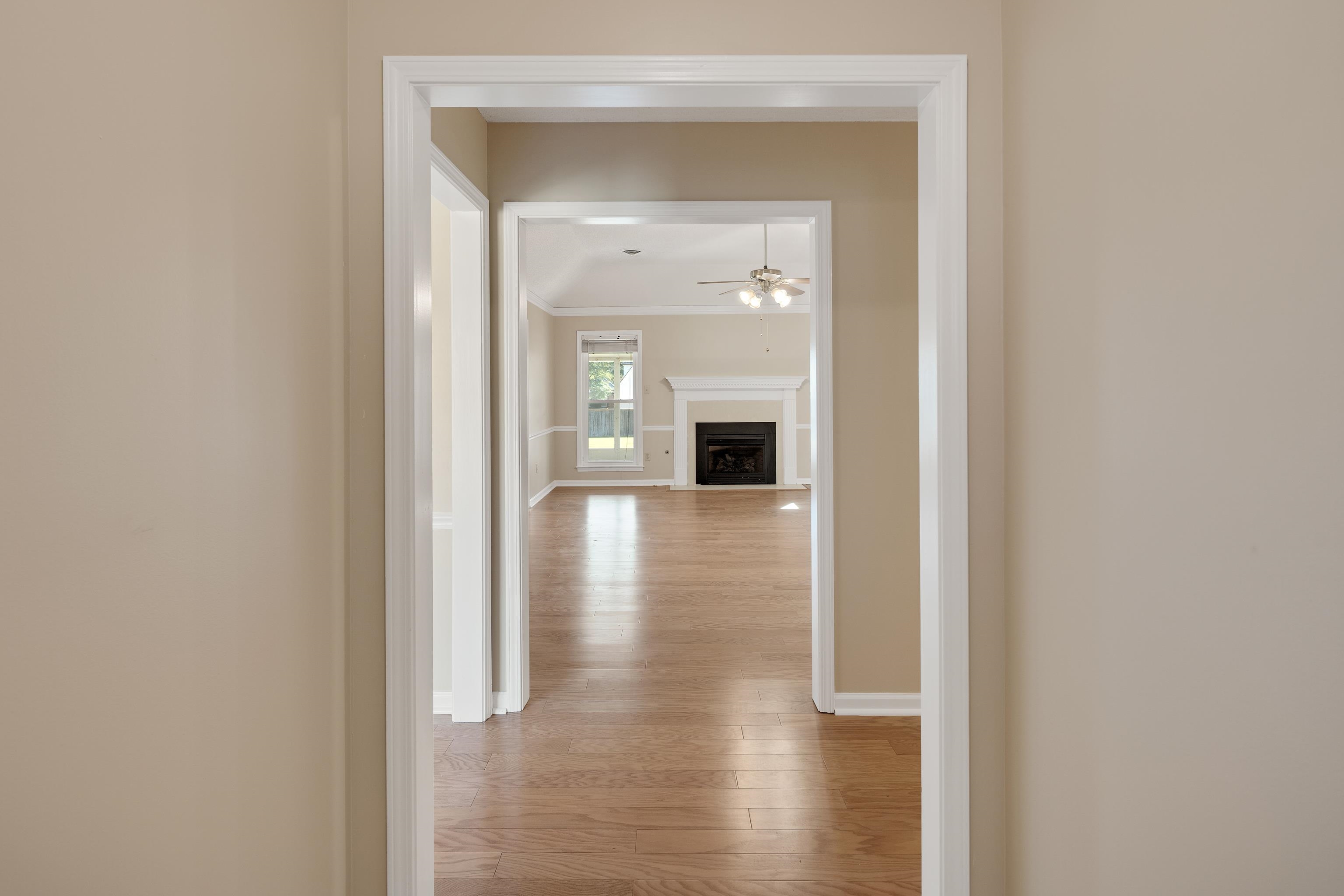 Collierville, Tennessee 38017, United States, 3 Bedrooms Bedrooms, ,2 BathroomsBathrooms,Residential,Active,214193