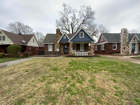Photo of 920 N AUBURNDALE ST, Memphis, TN 38107 (MLS # 10216435)
