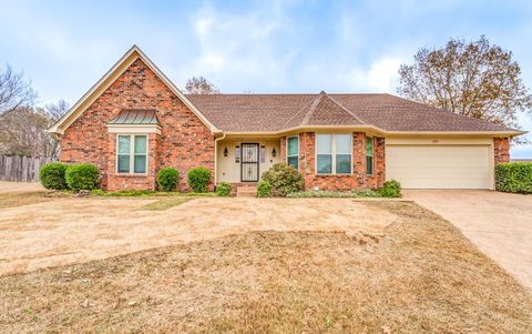 Photo of 6613 BAIRD CV, Bartlett, TN 38135 (MLS # 10210907)