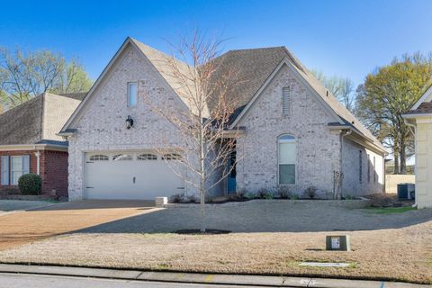 Photo of 440 ST ANDREWS DR, Oakland, TN 38060 (MLS # 10216761)