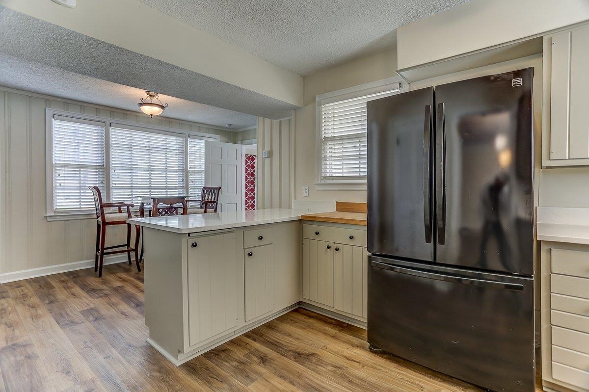 Memphis, Tennessee 38117, United States, 4 Bedrooms Bedrooms, ,3 BathroomsBathrooms,Residential,Active,82425