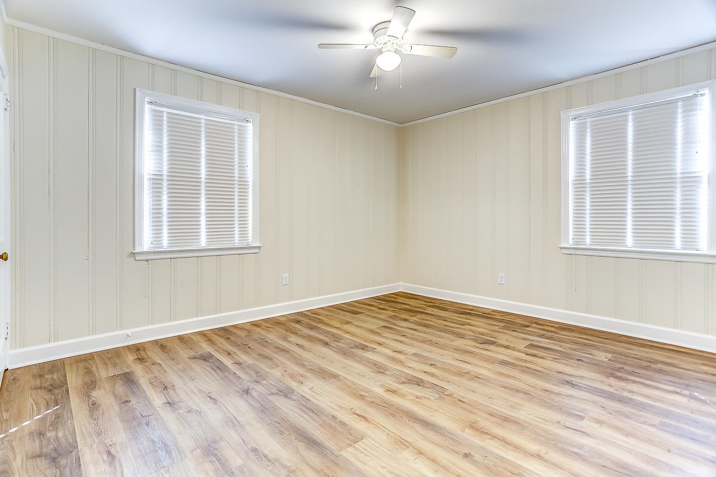 Memphis, Tennessee 38117, United States, 4 Bedrooms Bedrooms, ,3 BathroomsBathrooms,Residential,Active,82425