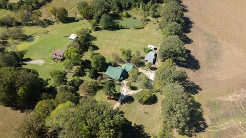 Photo of 3890 MEBANE RD, Oakland, TN 38060 (MLS # 10208200)