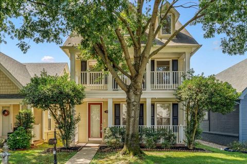 Photo of 275 ISLAND VILLAGE DR, Memphis, TN 38103 (MLS # 10213142)