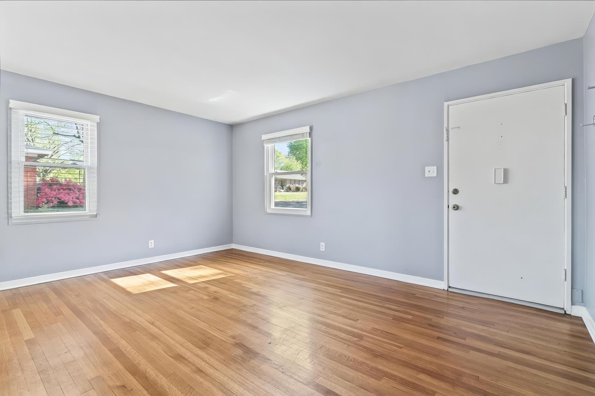 Memphis, Tennessee 38117, United States, 3 Bedrooms Bedrooms, ,2 BathroomsBathrooms,Residential,Pending,110662