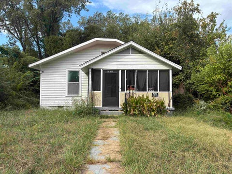 Photo of 1033 LEATH ST, Memphis, TN 38107 (MLS # 10233387)