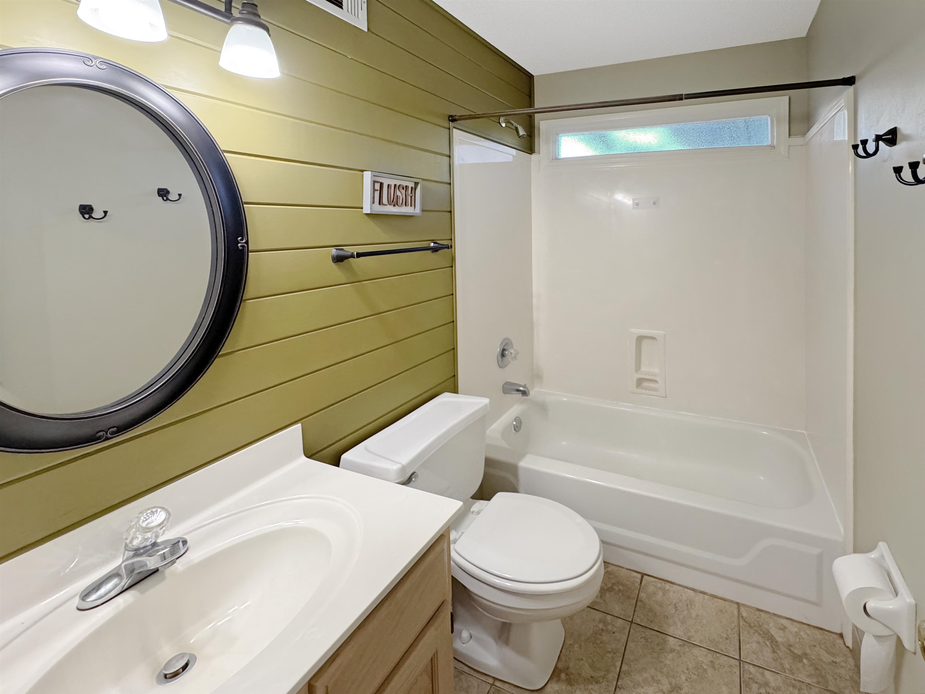 Bartlett, Tennessee 38135, United States, 3 Bedrooms Bedrooms, ,2 BathroomsBathrooms,Residential,Pending,215489