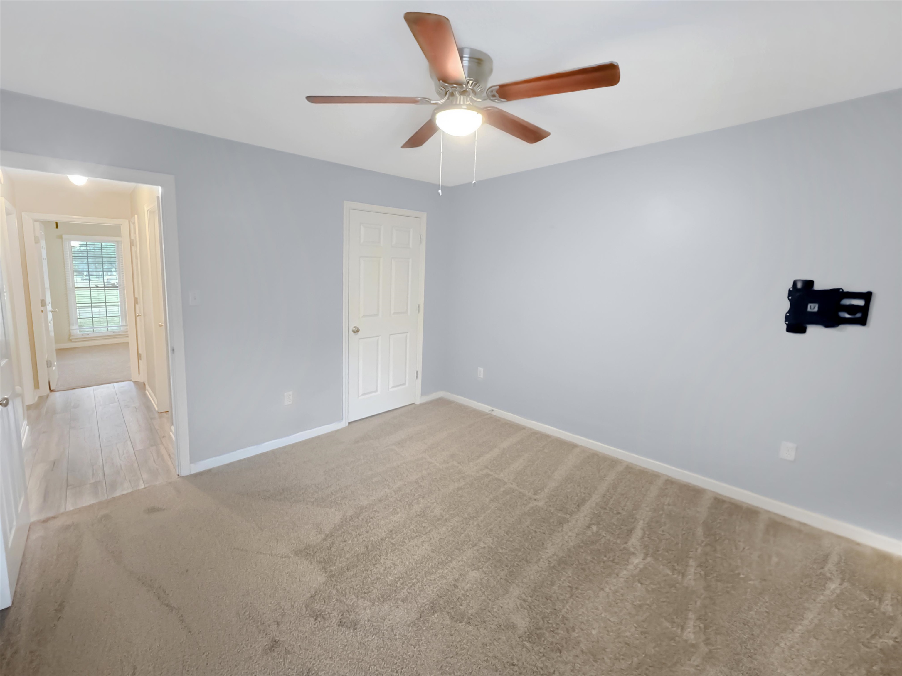 Bartlett, Tennessee 38135, United States, 3 Bedrooms Bedrooms, ,2 BathroomsBathrooms,Residential,Pending,215489