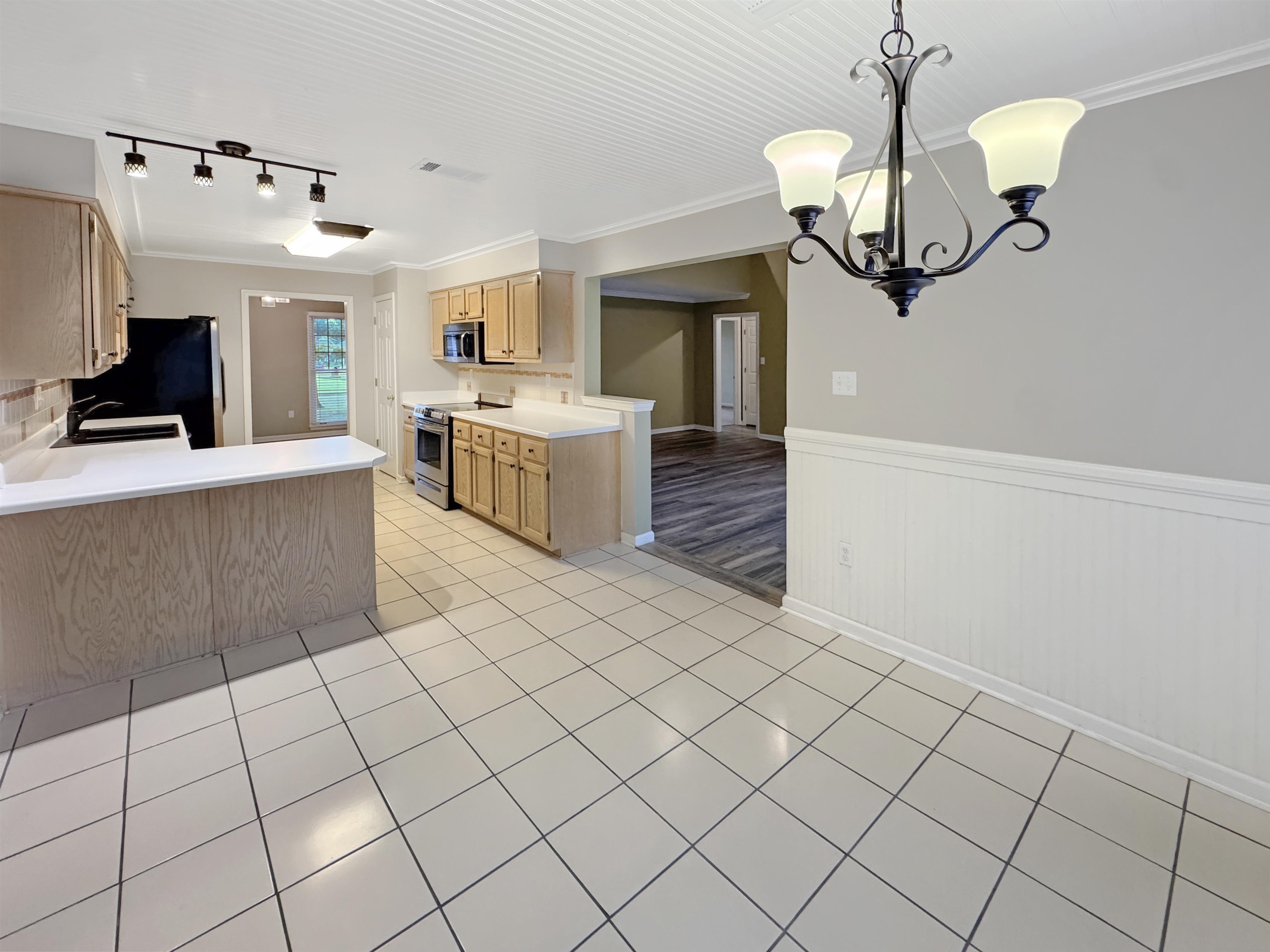 Bartlett, Tennessee 38135, United States, 3 Bedrooms Bedrooms, ,2 BathroomsBathrooms,Residential,Pending,215489