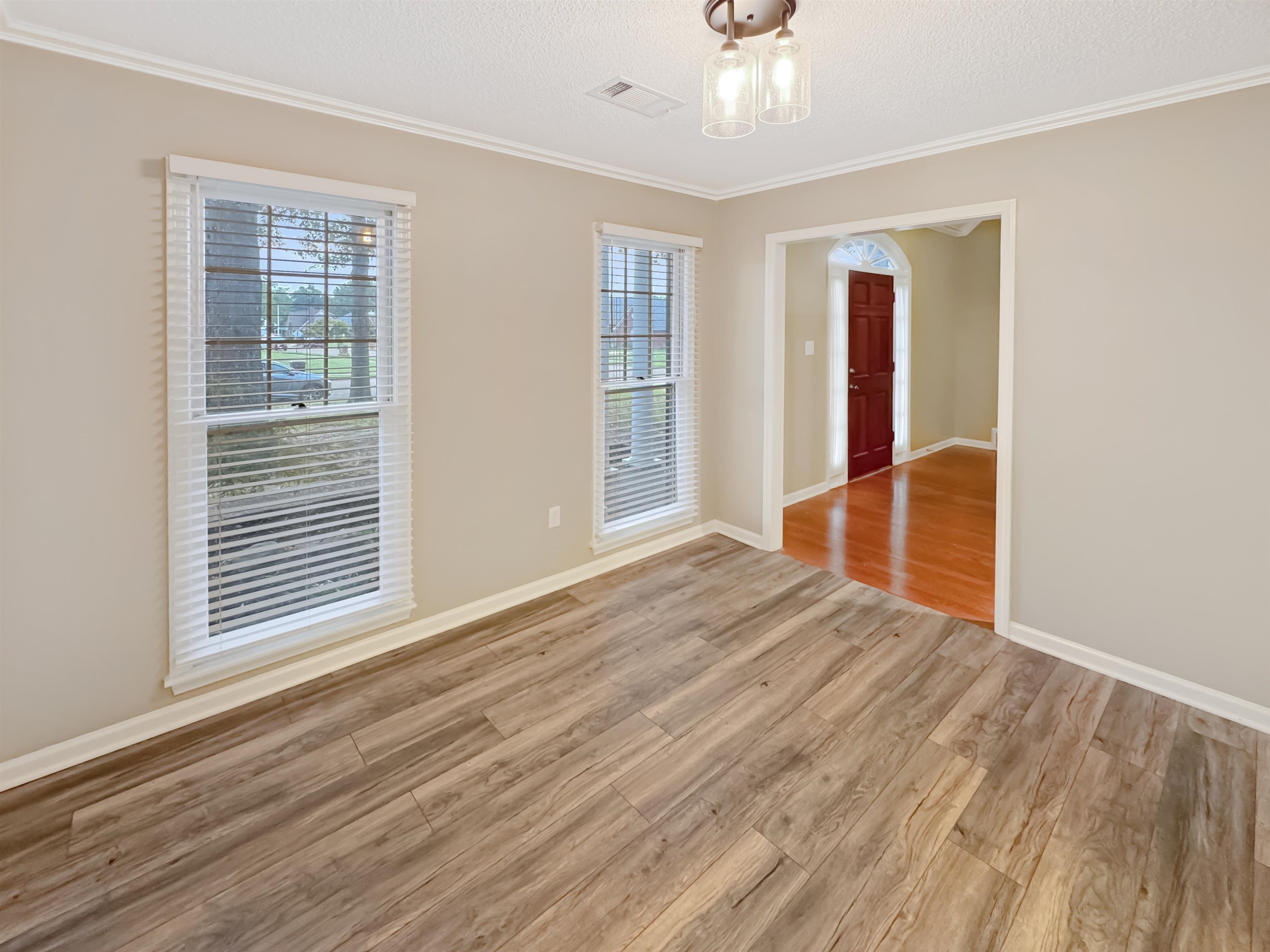 Bartlett, Tennessee 38135, United States, 3 Bedrooms Bedrooms, ,2 BathroomsBathrooms,Residential,Pending,215489