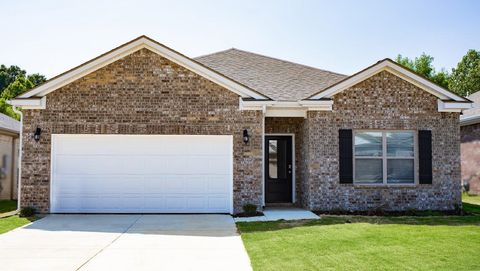 Photo of 7975 ROYSTER CREEK DR E, Millington, TN 38053 (MLS # 10210326)
