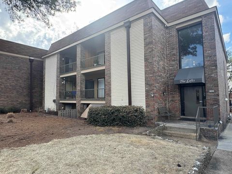 Photo of 1855 W POPLAR WOODS CIR 305 #305, Germantown, TN 38138 (MLS # 10215905)