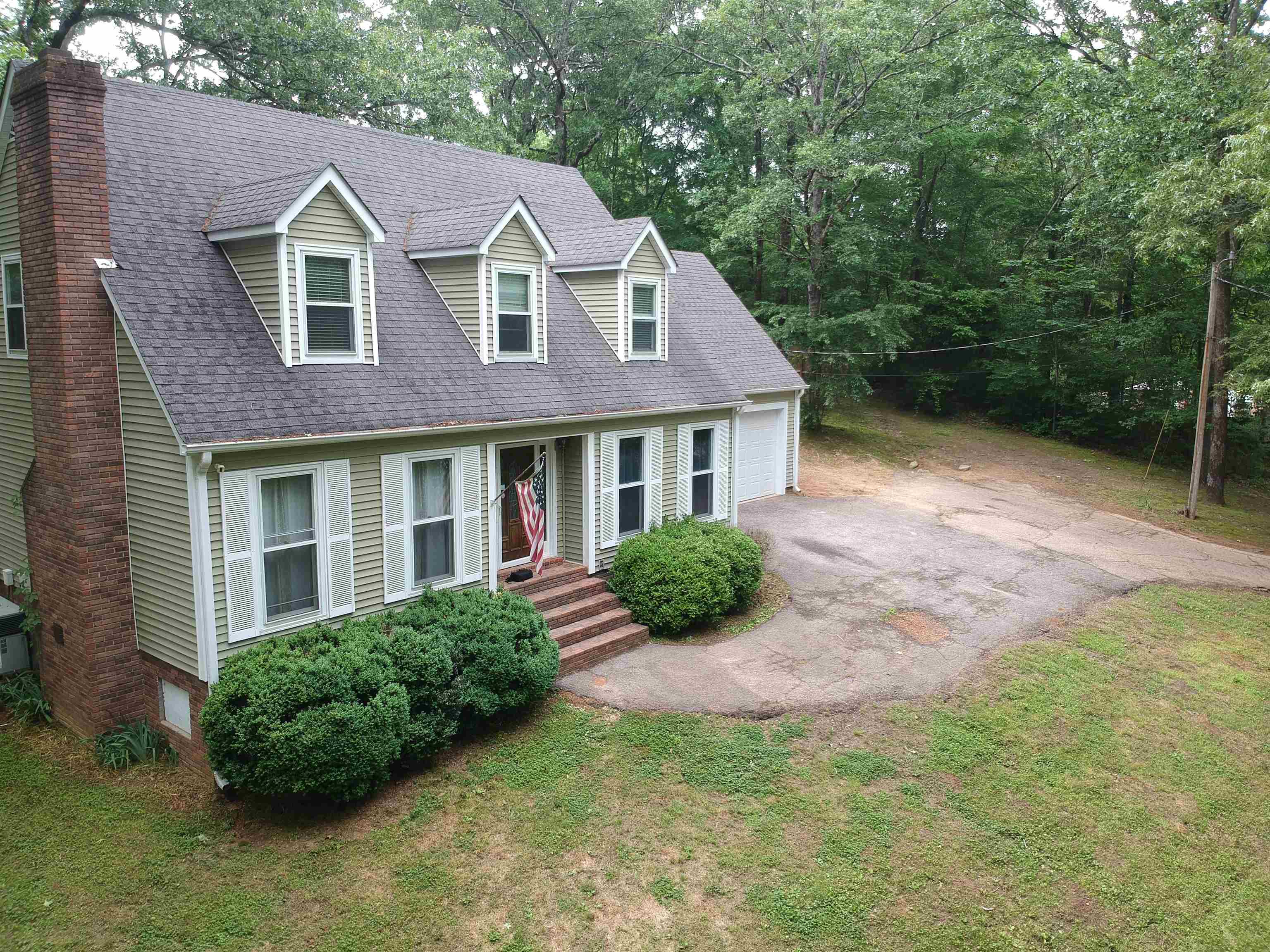 Listing image 4