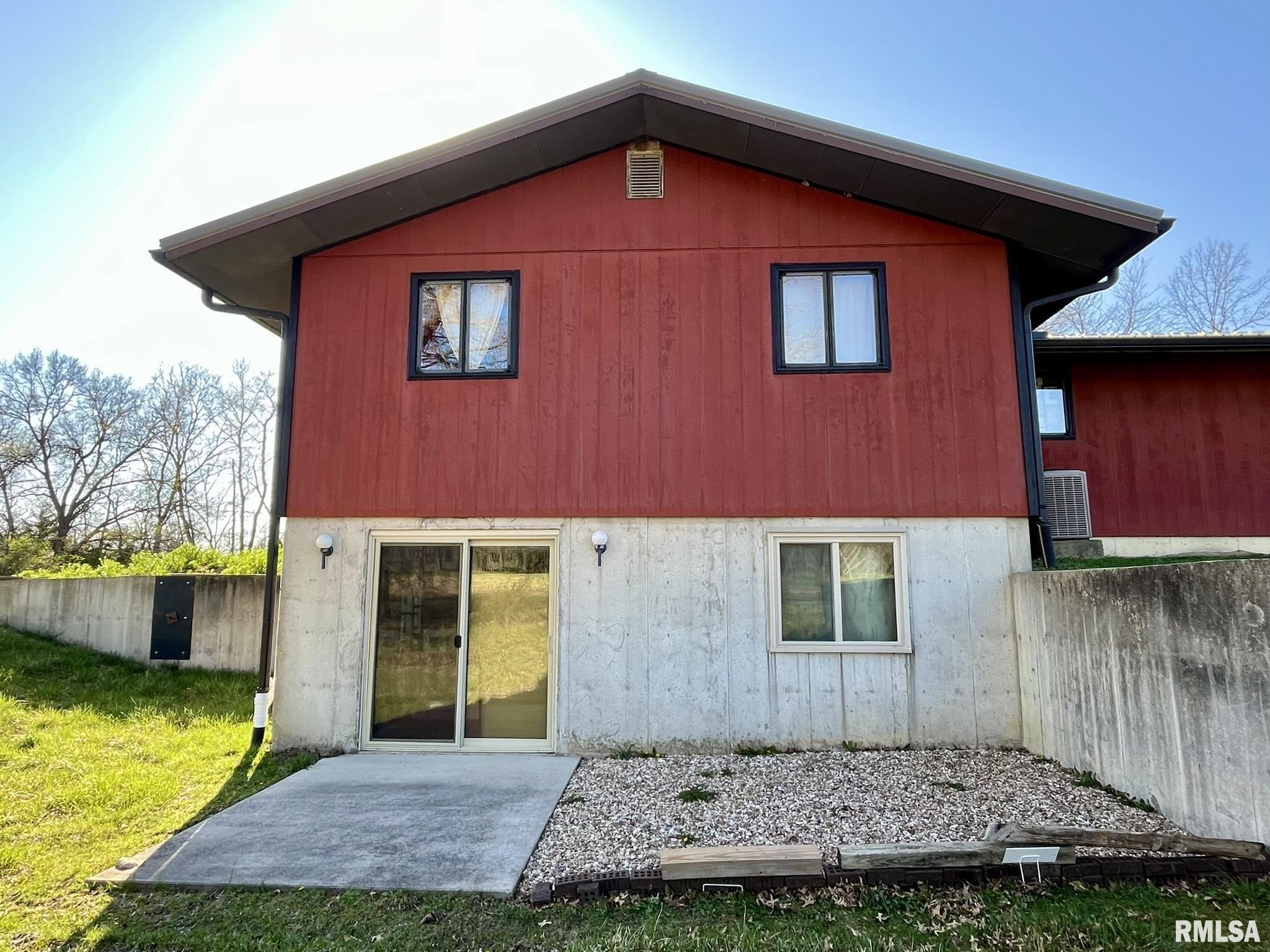 1300 N 3000th Avenue, Loraine, Illinois image 4