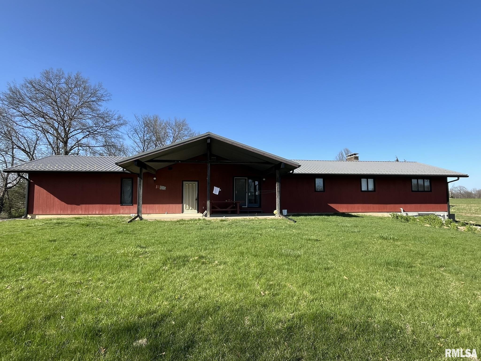 1300 N 3000th Avenue, Loraine, Illinois image 2