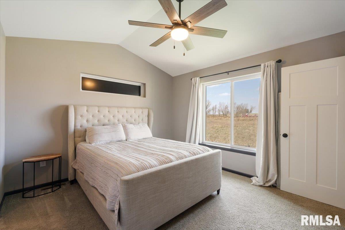 412 Dawson Drive, West Branch, Iowa image 22