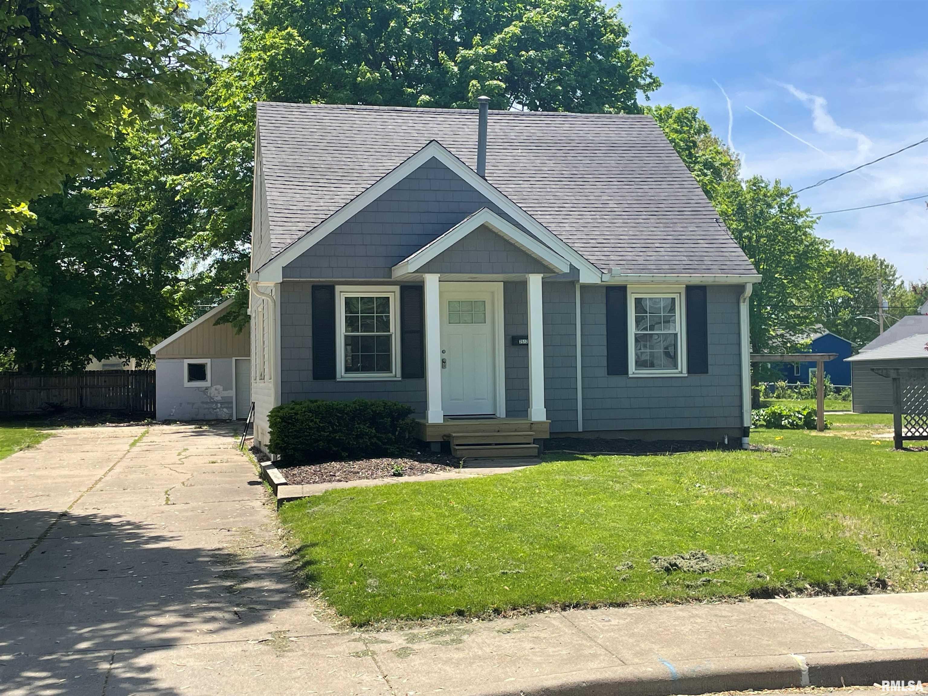 2512 W Heading Avenue, West Peoria, Illinois image 35