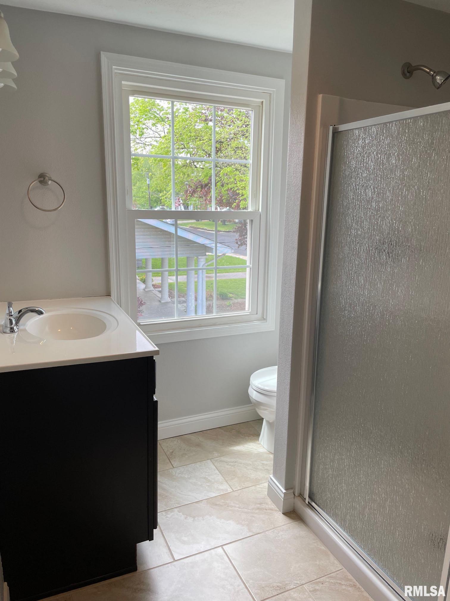 2512 W Heading Avenue, West Peoria, Illinois image 18