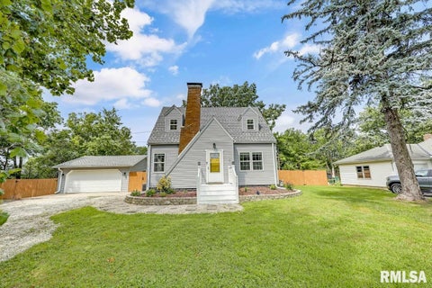 Homes For Rent - 5127 N Sheridan Road<br/> Peoria County, Peoria, IL 61614