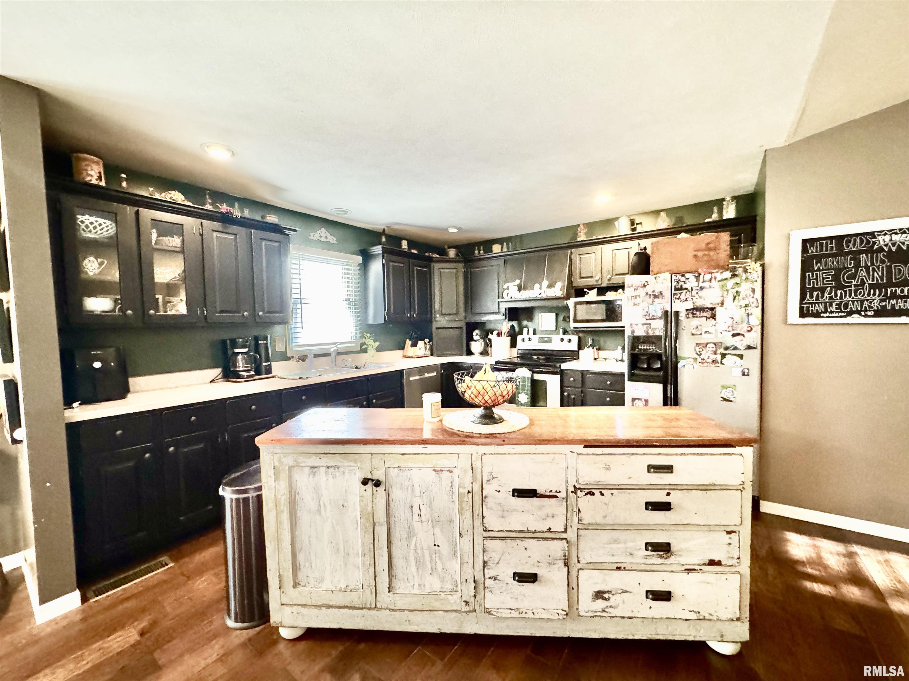 15013 Circle M Road, Sesser, Illinois image 9