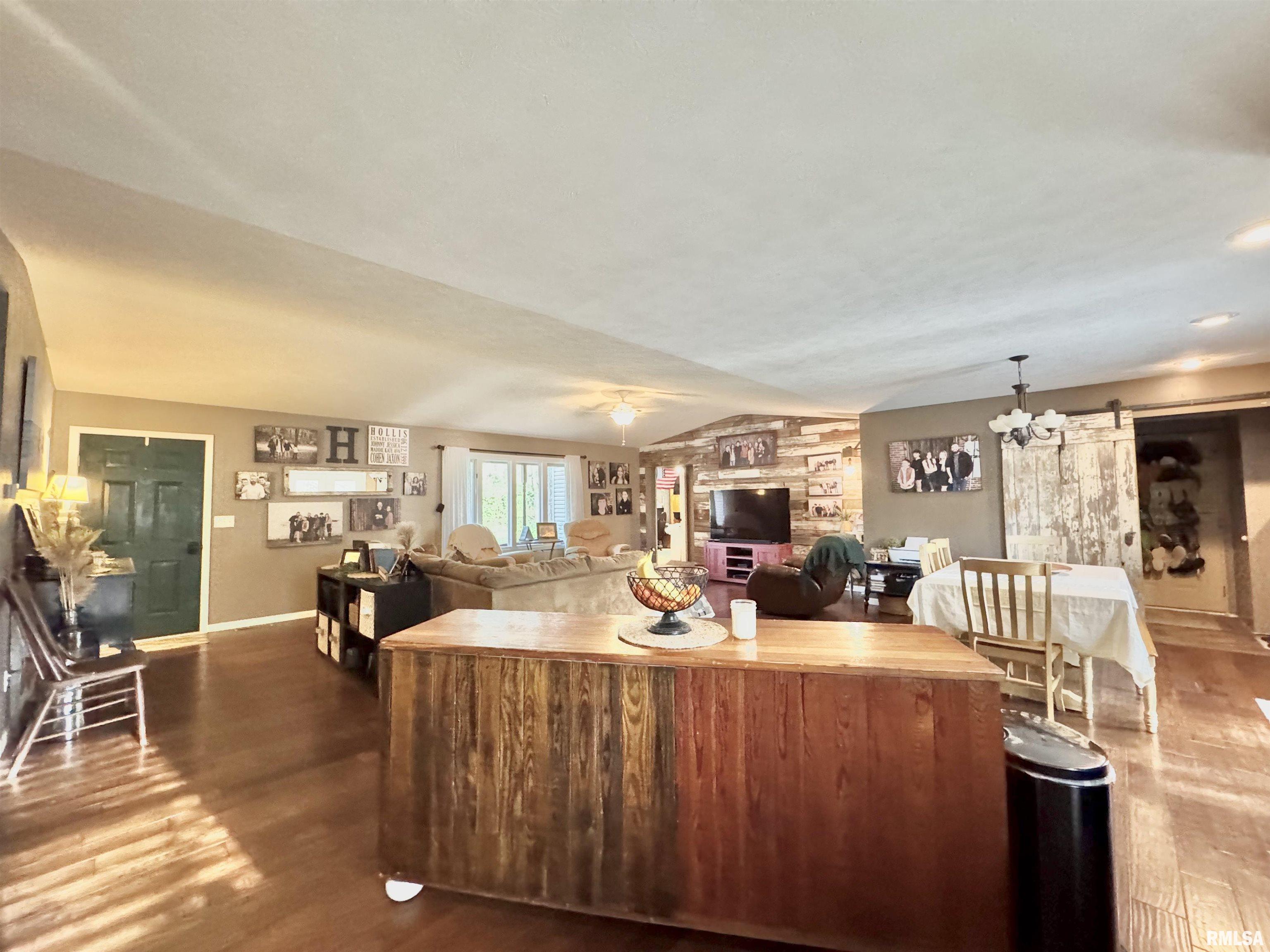 15013 Circle M Road, Sesser, Illinois image 10