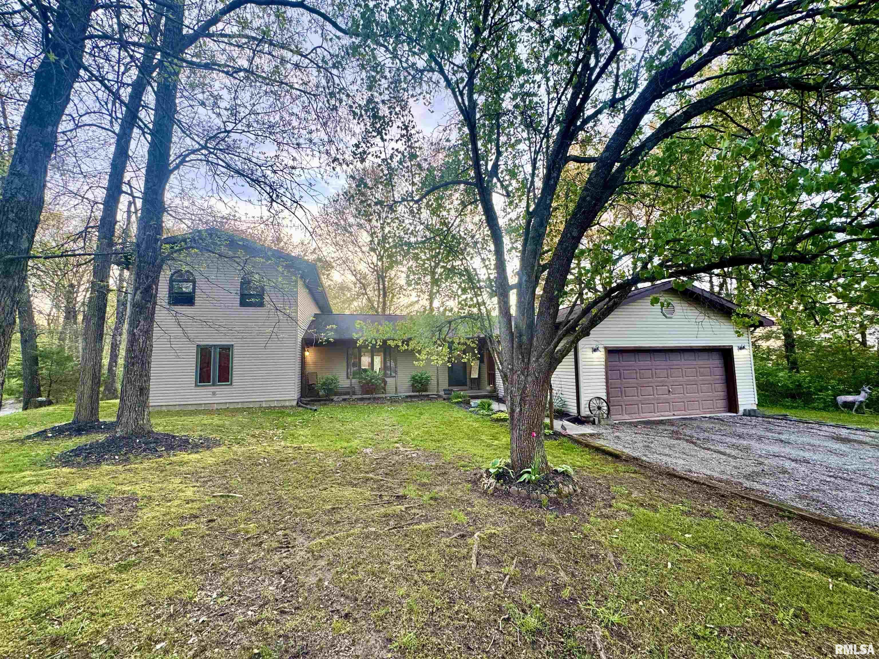 15013 Circle M Road, Sesser, Illinois image 1