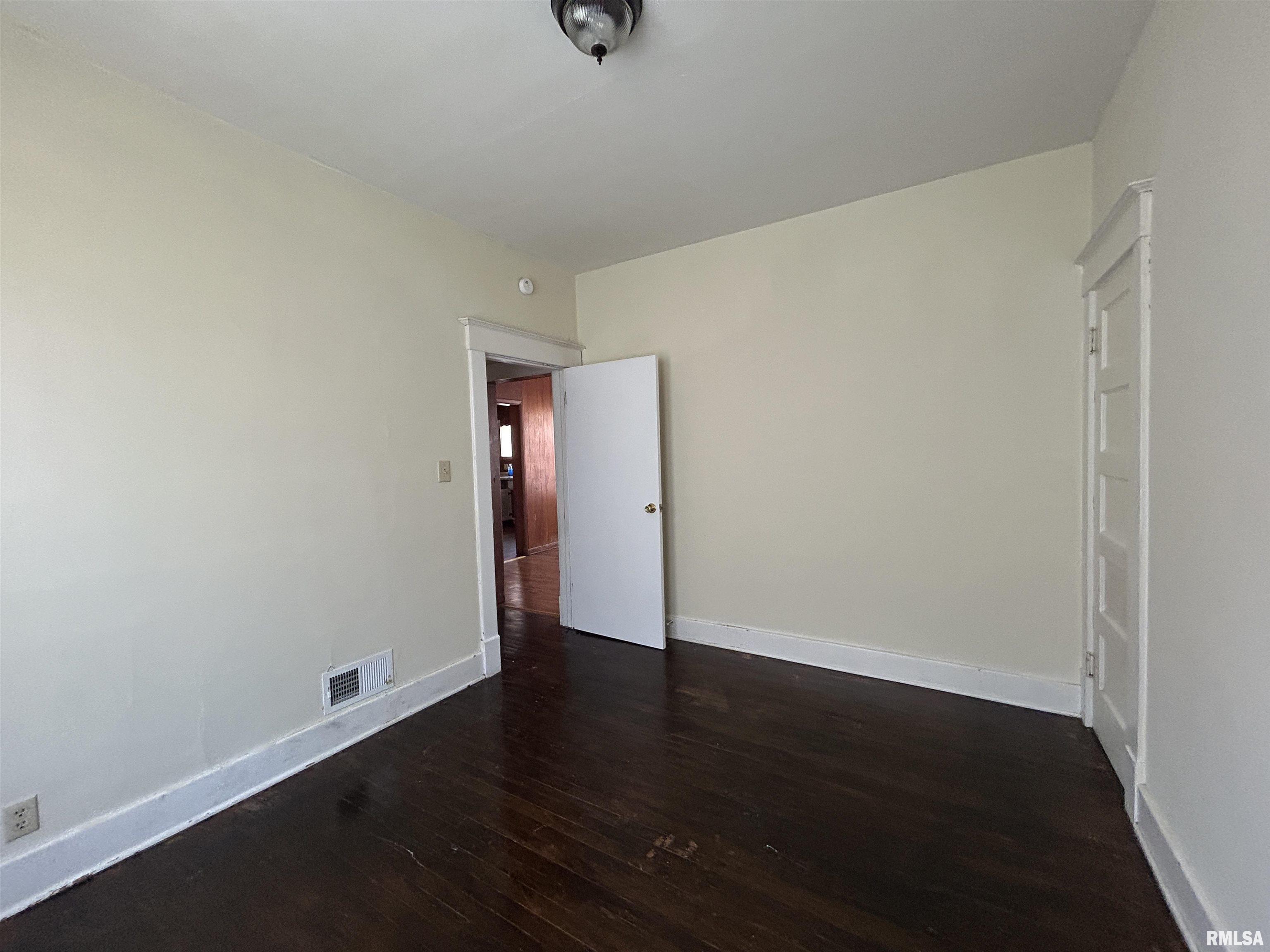 508 S Poplar Street, Carbondale, Illinois image 14