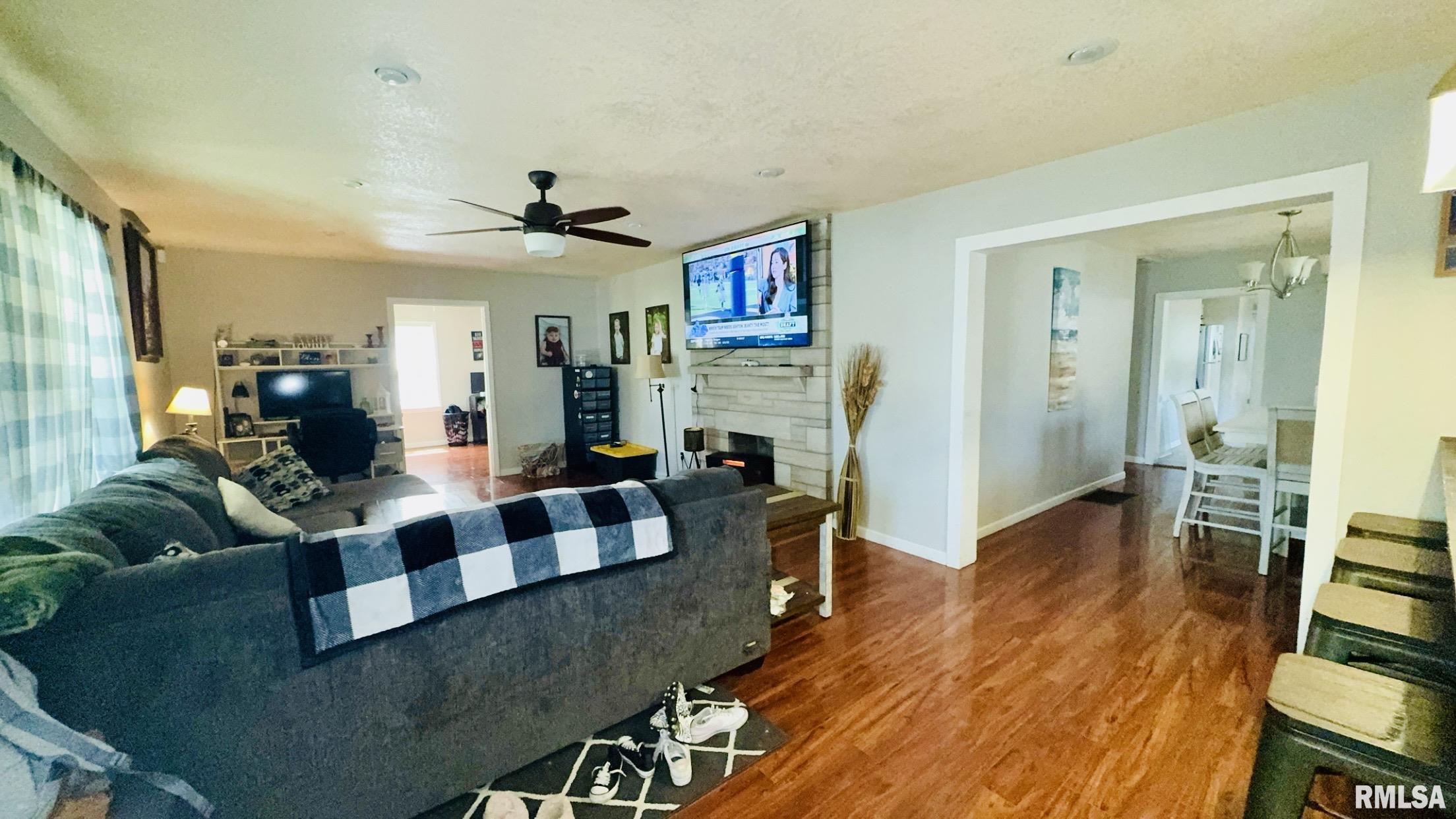 809 N 12th Street, Herrin, Illinois image 3