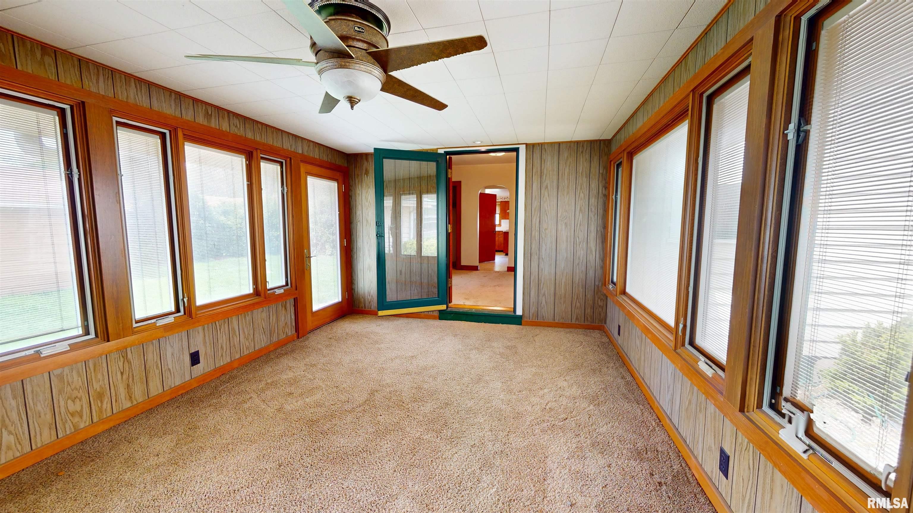 203 N Waverly Avenue, West Peoria, Illinois image 20