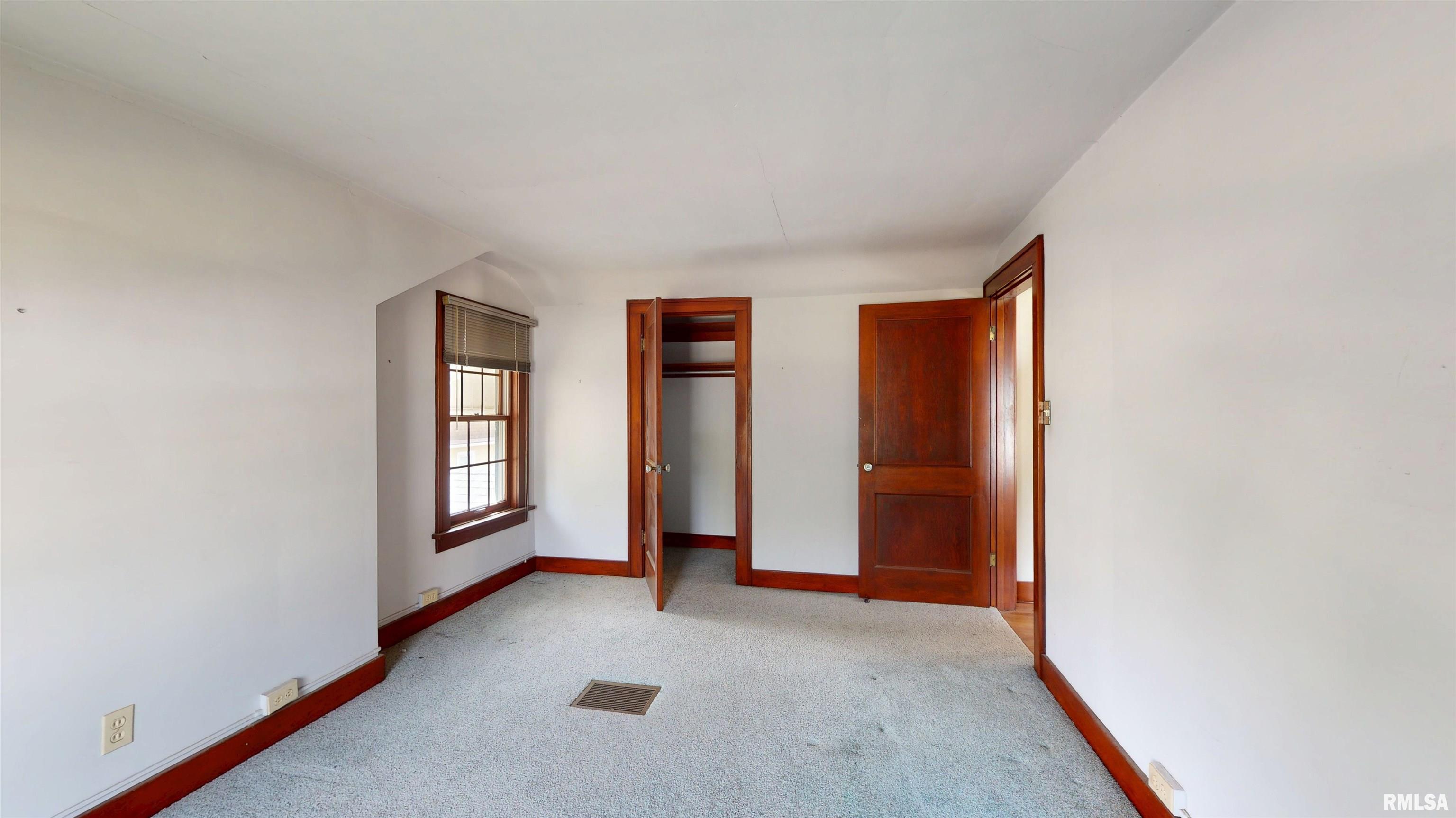 203 N Waverly Avenue, West Peoria, Illinois image 24