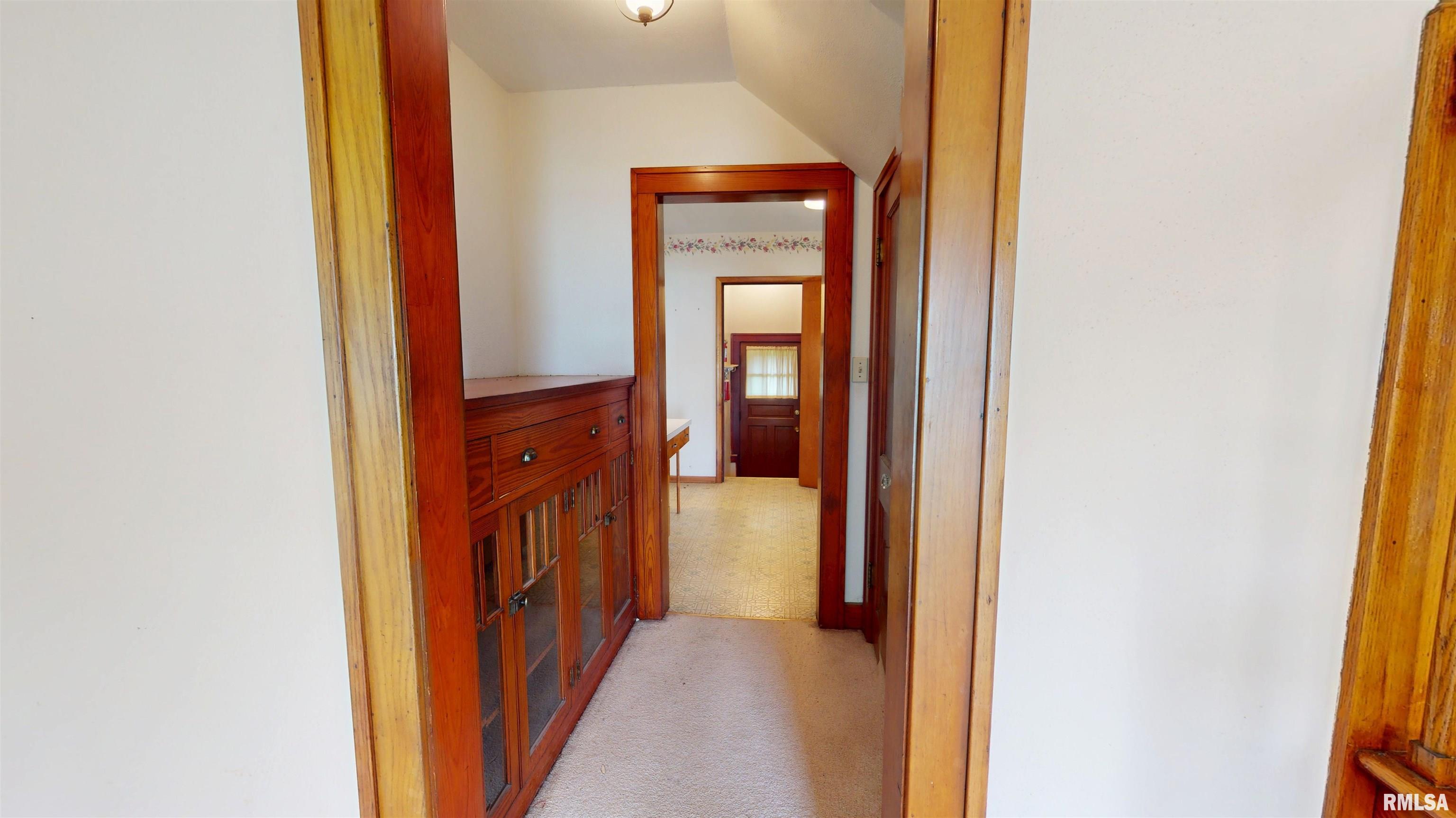 203 N Waverly Avenue, West Peoria, Illinois image 11