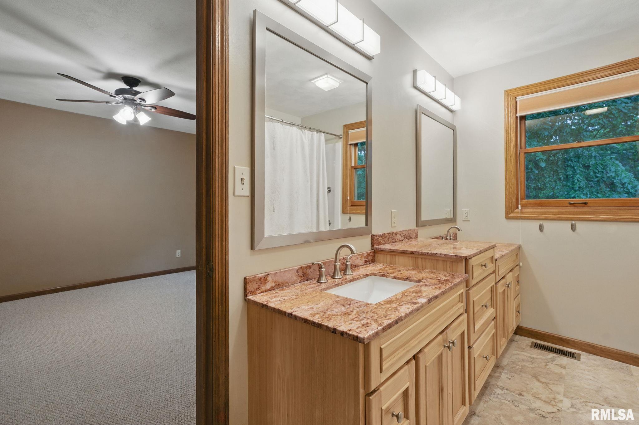 84 Waldheim Road, Morton, Illinois image 30