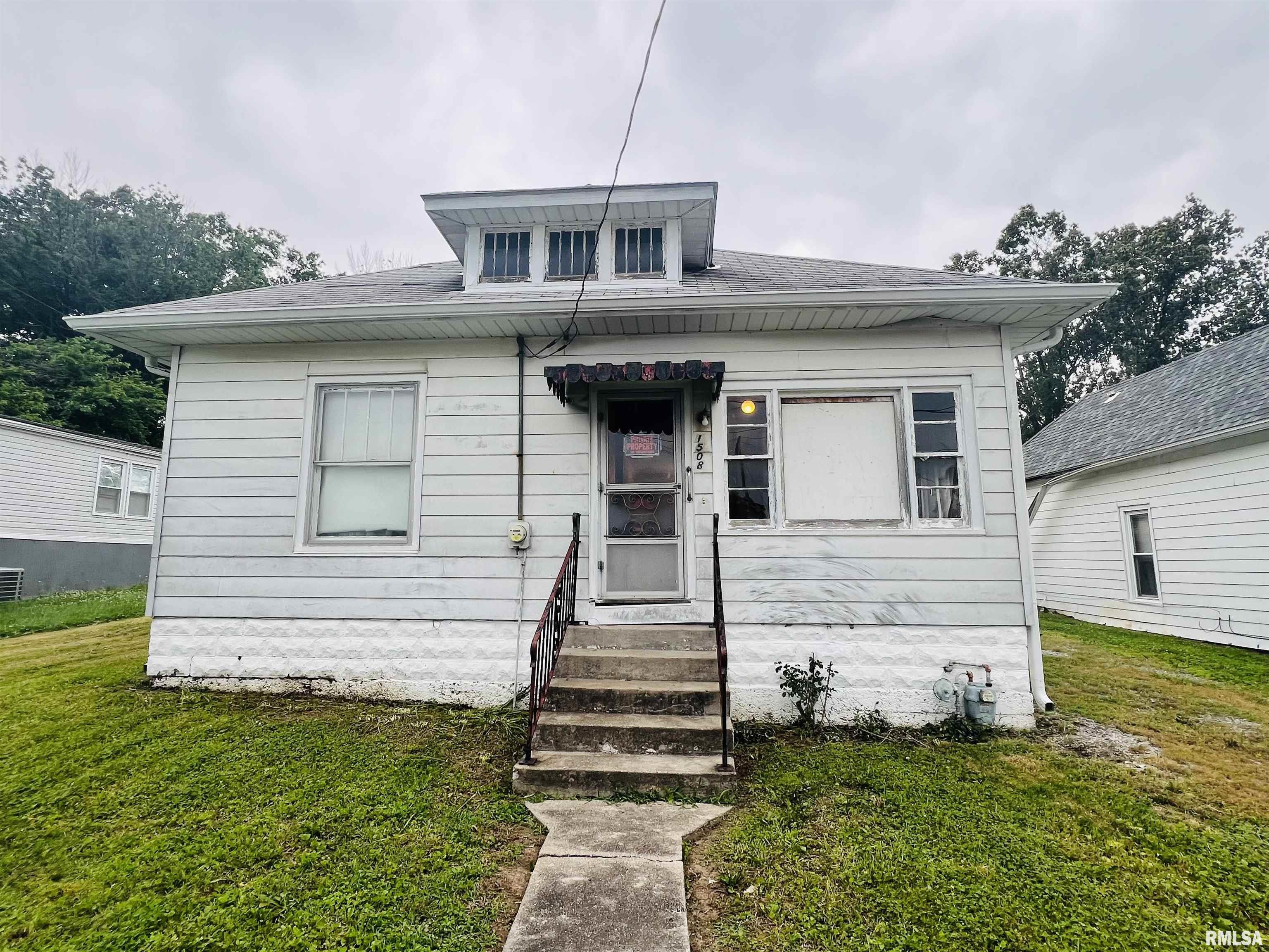 1508 Fisk Street, Eldorado, Illinois image 1