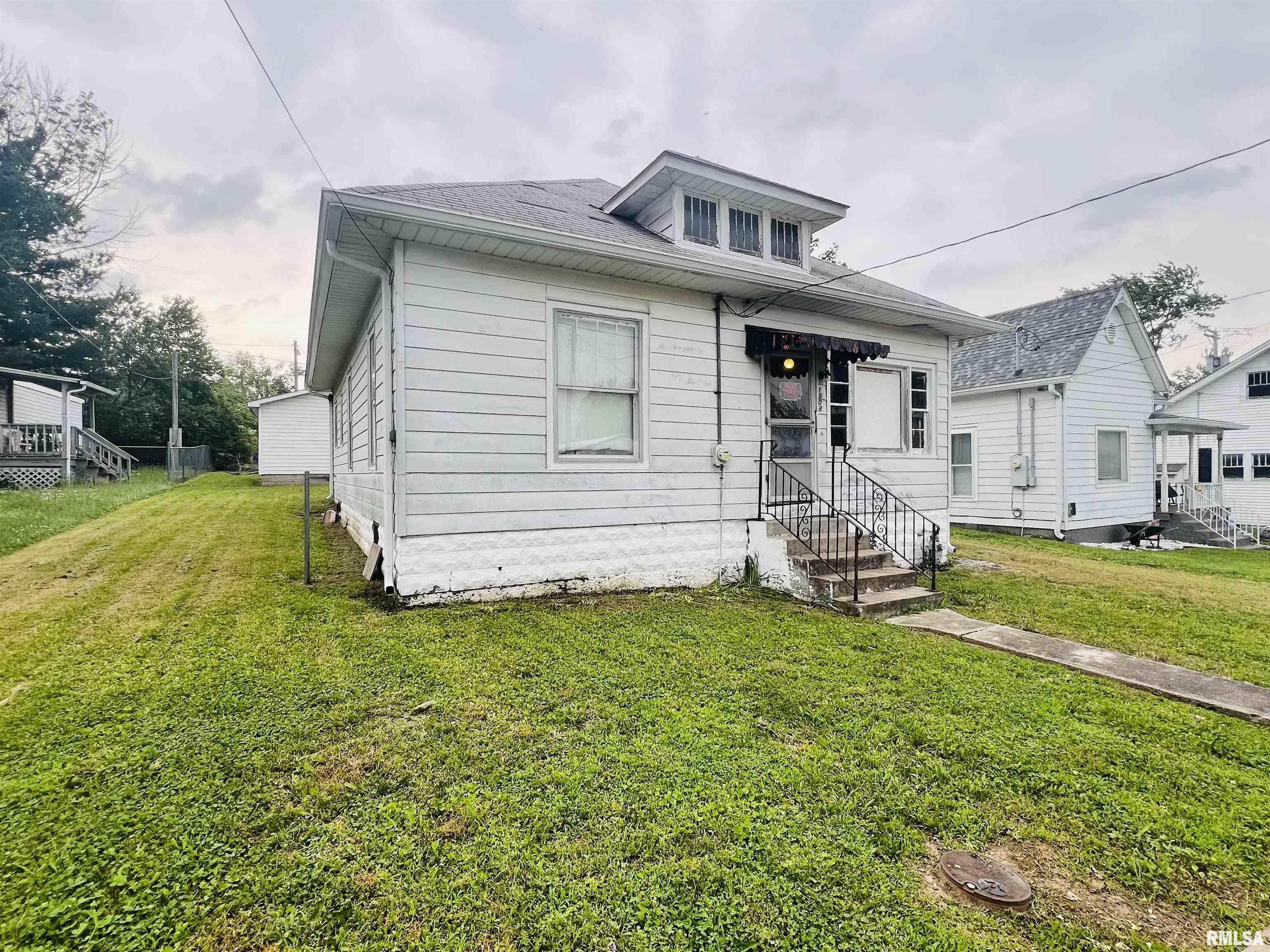 1508 Fisk Street, Eldorado, Illinois image 4