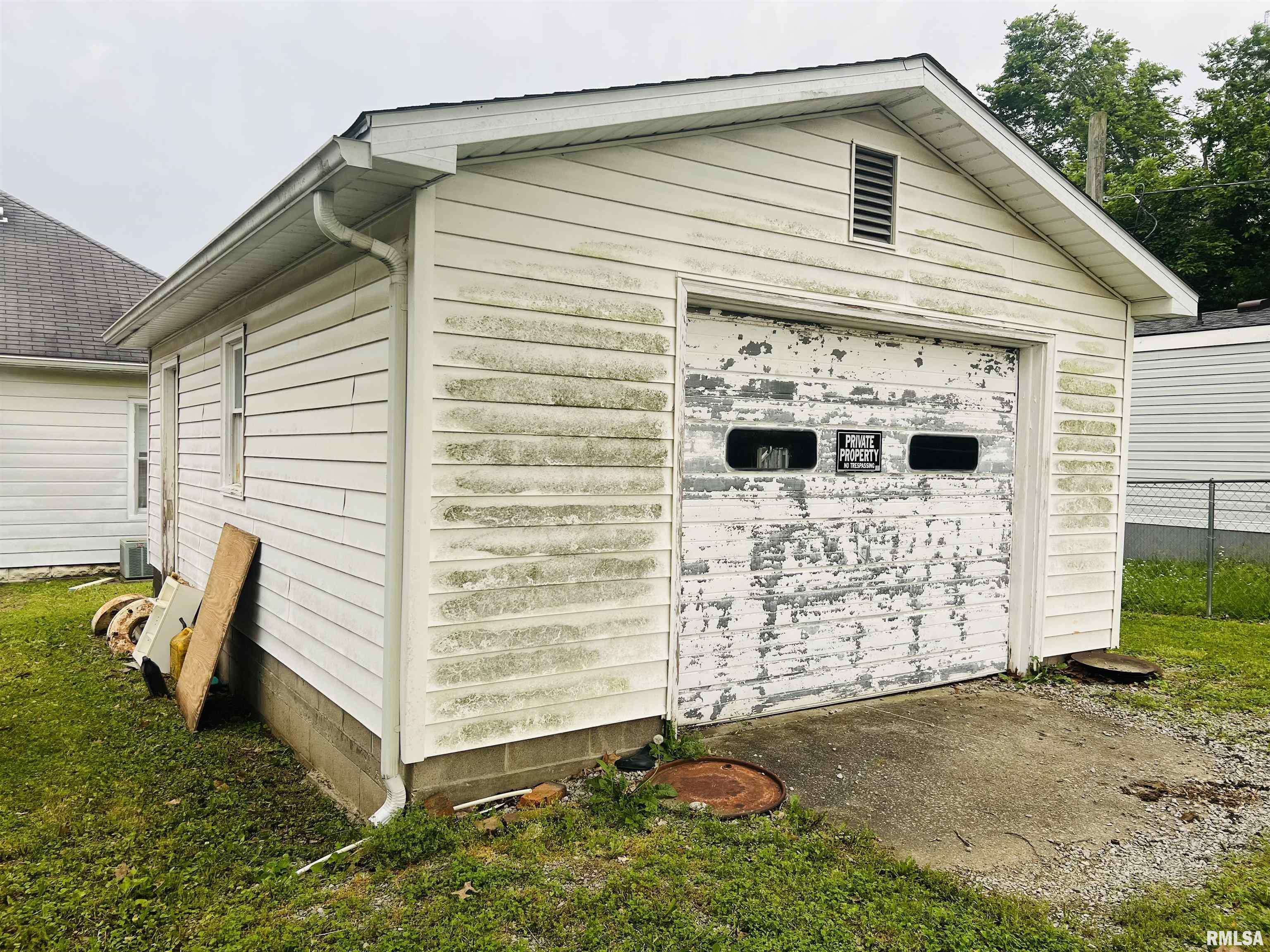 1508 Fisk Street, Eldorado, Illinois image 6