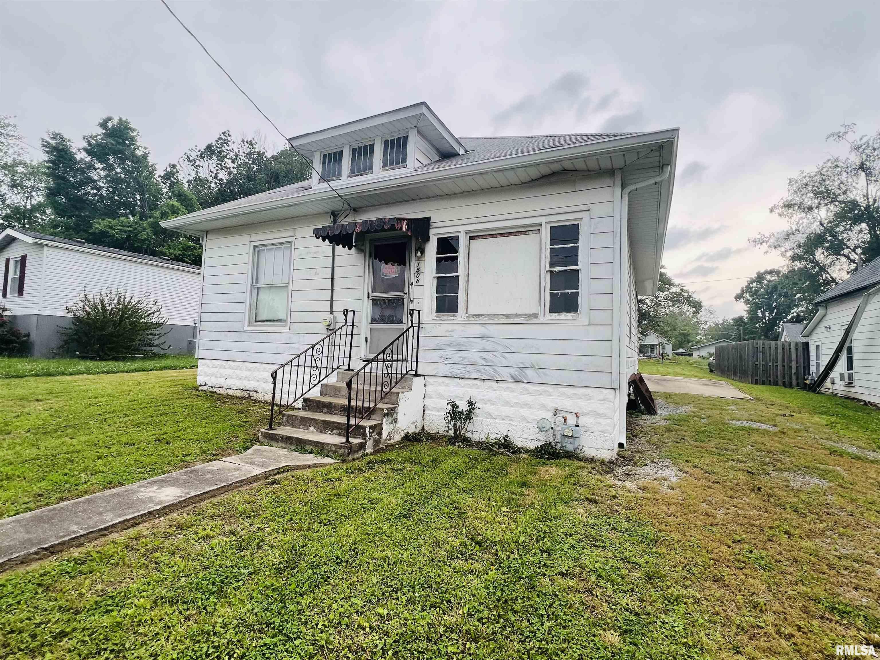 1508 Fisk Street, Eldorado, Illinois image 3