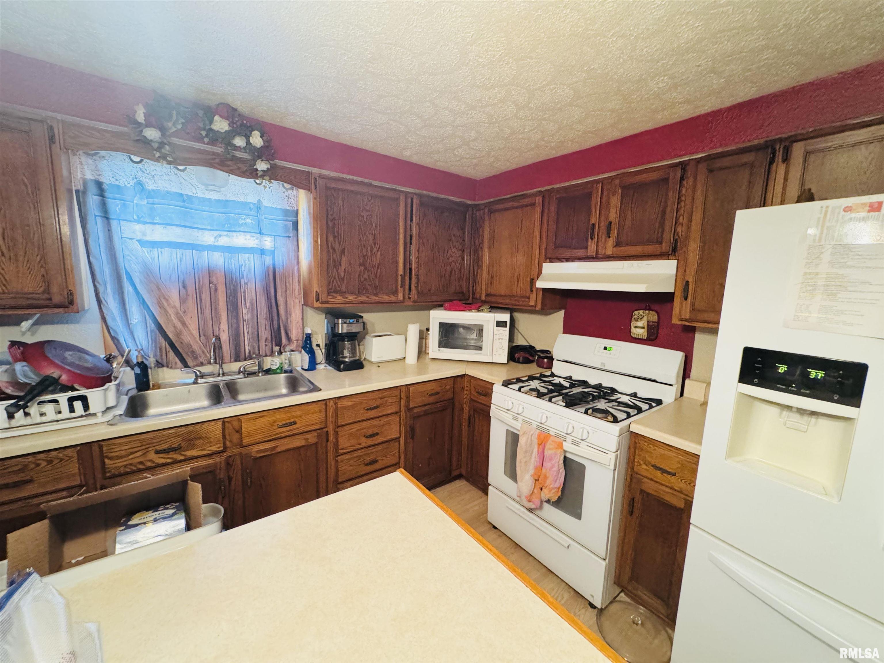 414 E Monroe Avenue, Farina, Illinois image 7