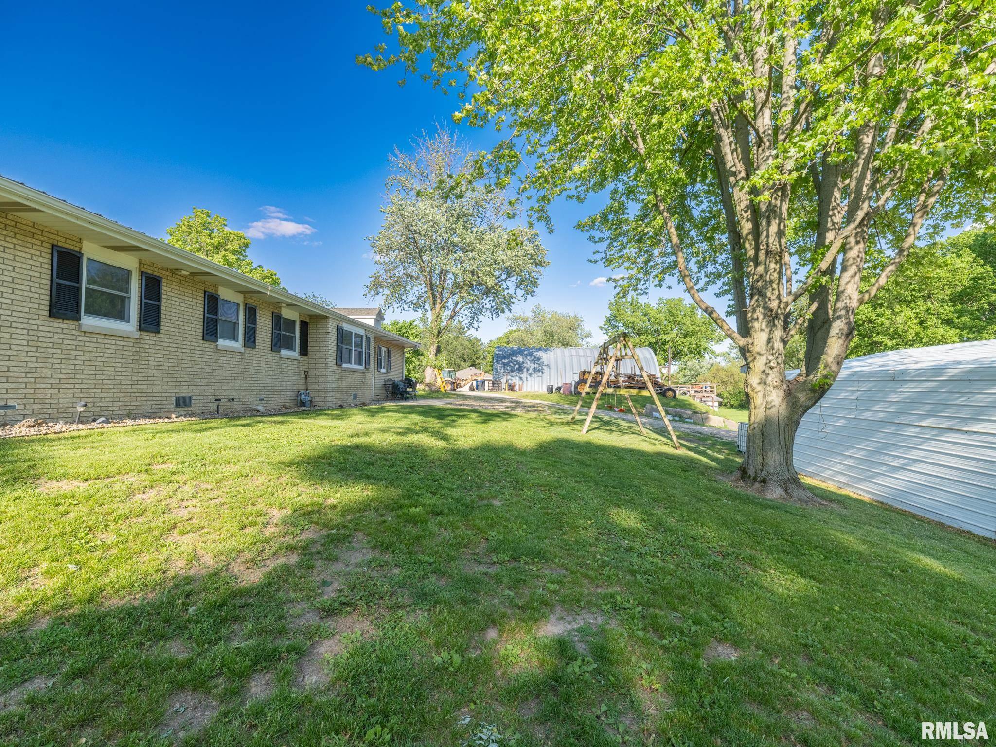 221 E Parkside Drive, Washburn, Illinois image 43