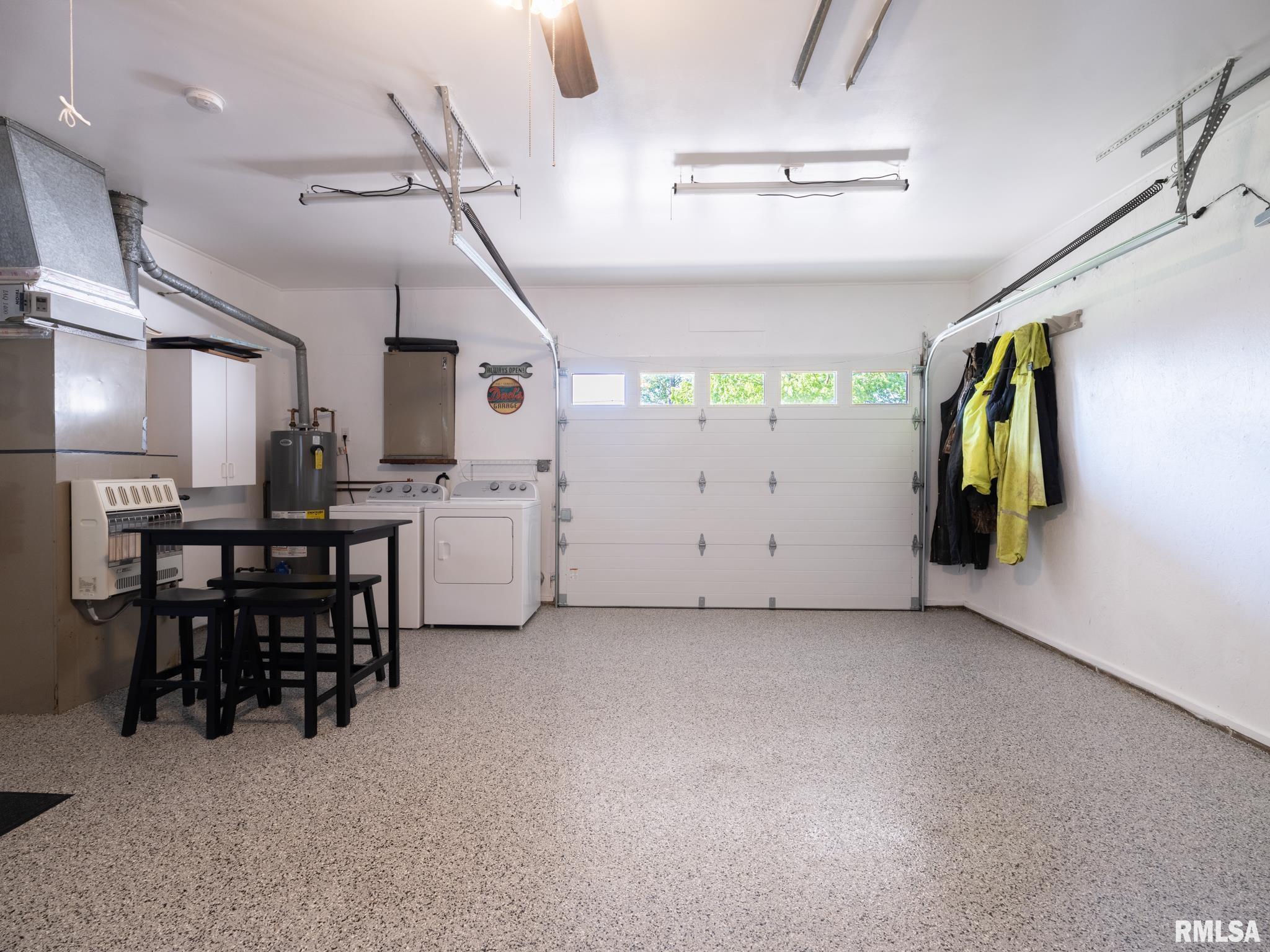 221 E Parkside Drive, Washburn, Illinois image 35