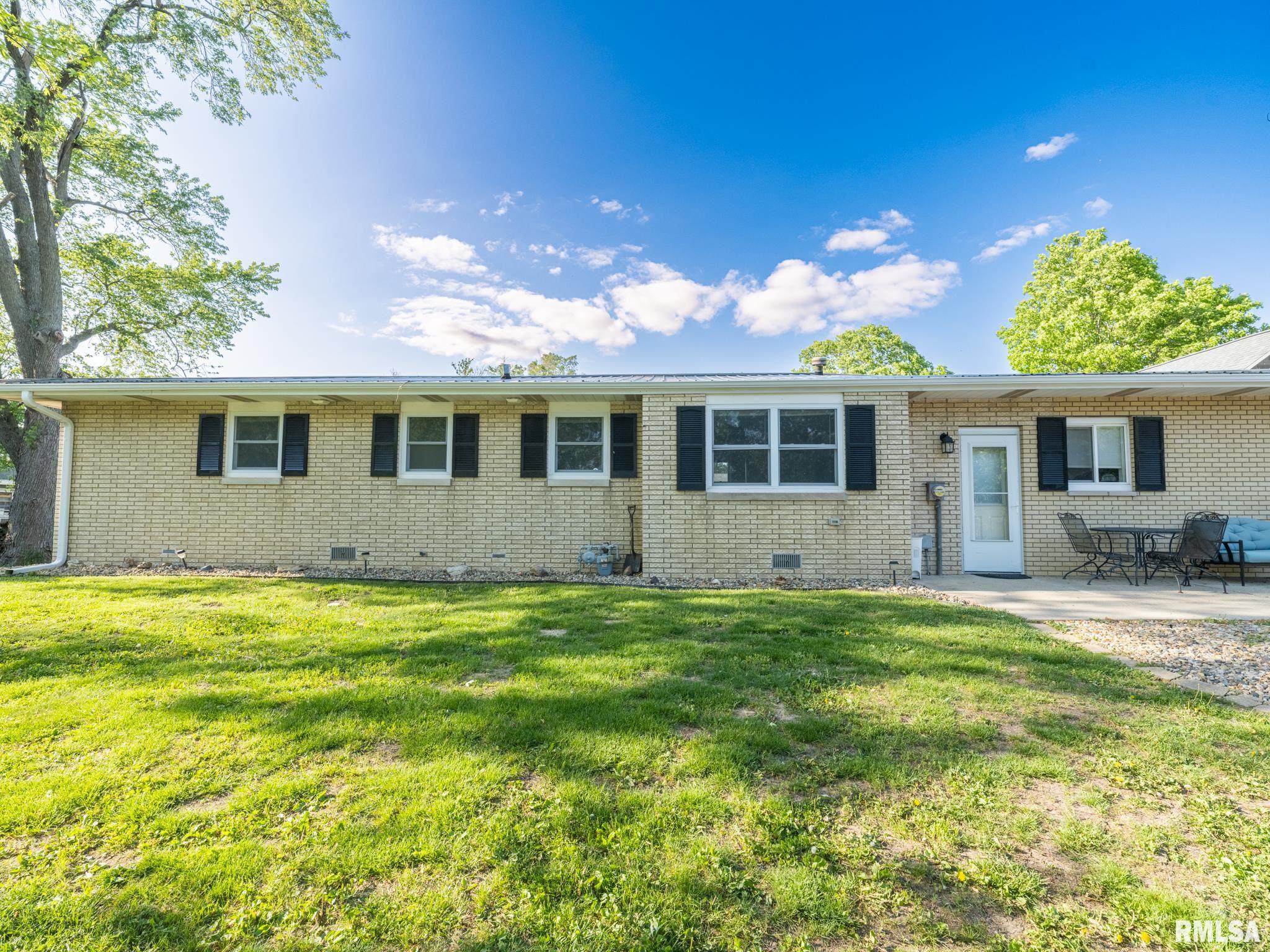 221 E Parkside Drive, Washburn, Illinois image 45