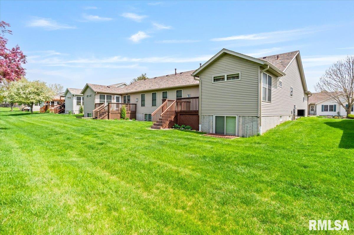 5200 Villa Drive, Davenport, Iowa image 5