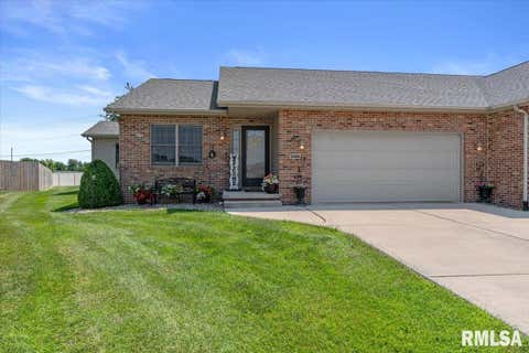 Homes For Sale - 2408 Asheville Drive<br/> Sangamon County, Springfield, IL 62711